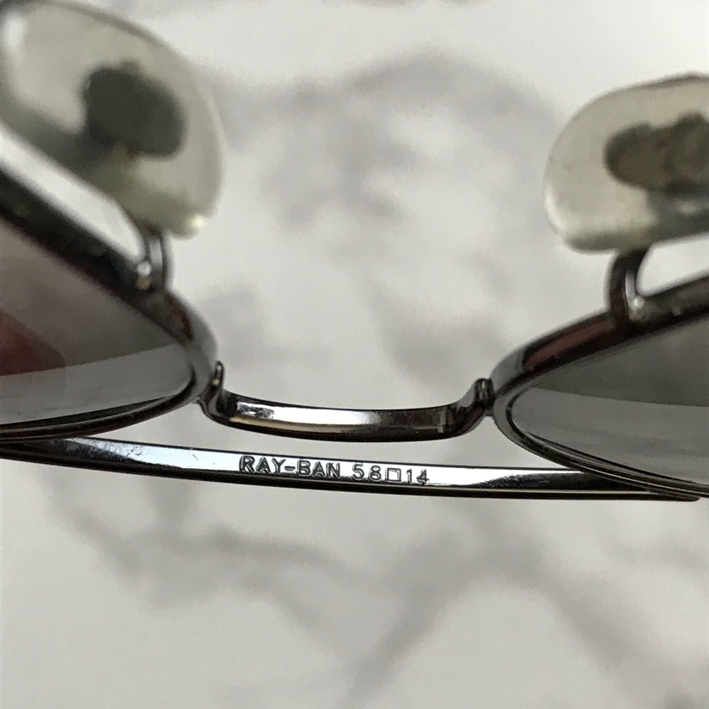 Authentic Ray-Ban Aviator Sunglasses 🕶 - Picture 4 of 8